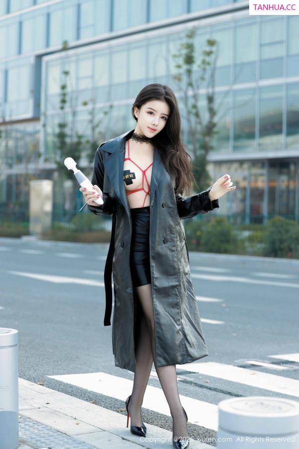   [XiuRen]高清写真图 2025.02.08 No.9855 唐翩翩 黑丝美腿第2张图片